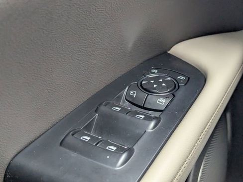 Certified 2022 Lincoln Nautilus FWD w/ Premium Package image 24