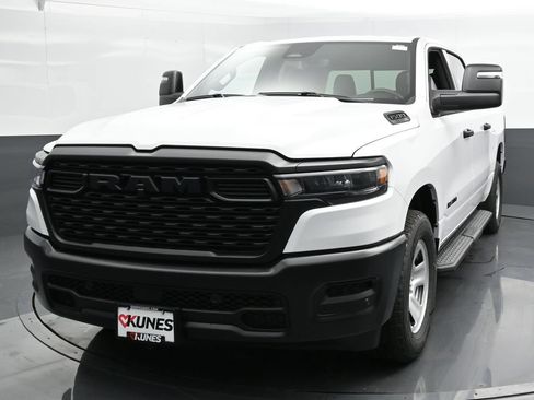 Used 2025 RAM 1500 Tradesman AWD/4WD image 6