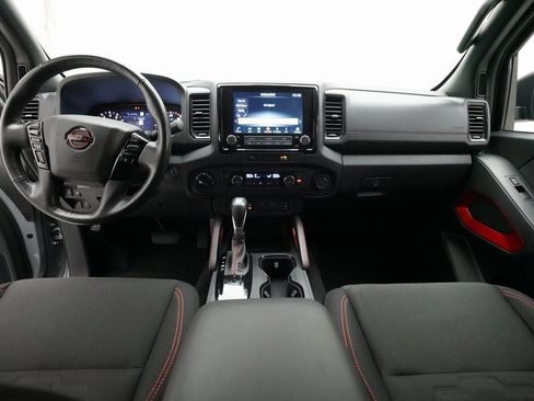 Used 2024 Nissan Frontier PRO-4X w/ Pro Convenience Package image 5