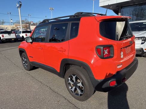 Used 2020 Jeep Renegade Trailhawk w/ Cold Weather Group image 8