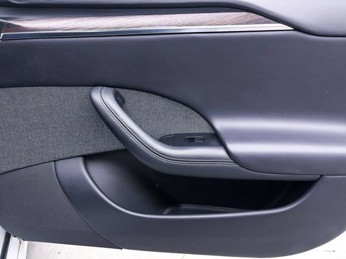 Used 2021 Tesla Model S Plaid AWD/4WD image 40