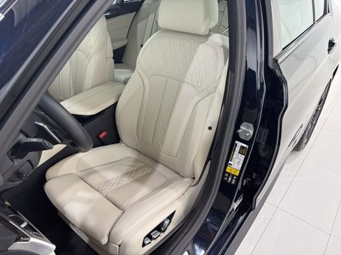 Certified 2023 BMW M550i xDrive M550i xDrive w/ Executive Package image 13