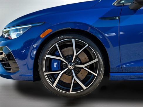 Used 2022 Volkswagen Golf R AWD/4WD image 17