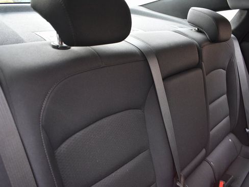 Used 2024 Chevrolet Malibu LT image 28