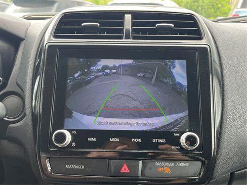 Used 2021 Mitsubishi Outlander Sport LE image 32