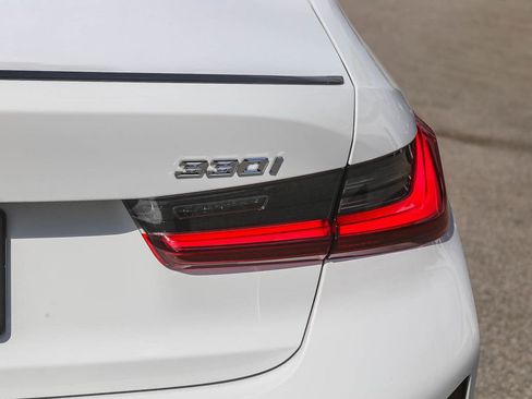 New 2026 BMW 330i Sedan w/ M Sport Package RWD image 7
