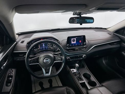 Used 2020 Nissan Altima 2.5 SR FWD image 21