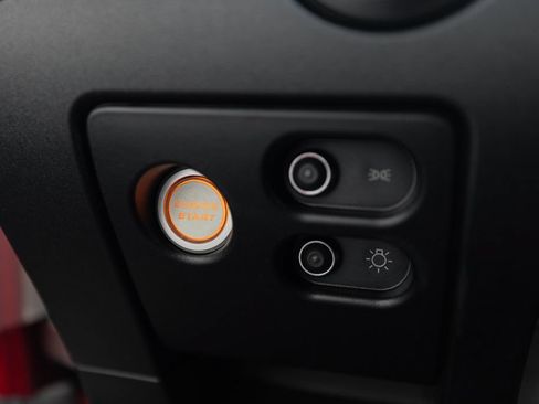 Used 2005 Lotus Elise RWD image 29
