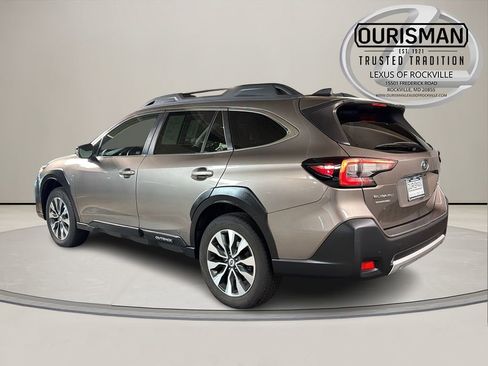 Used 2023 Subaru Outback Limited AWD/4WD image 7
