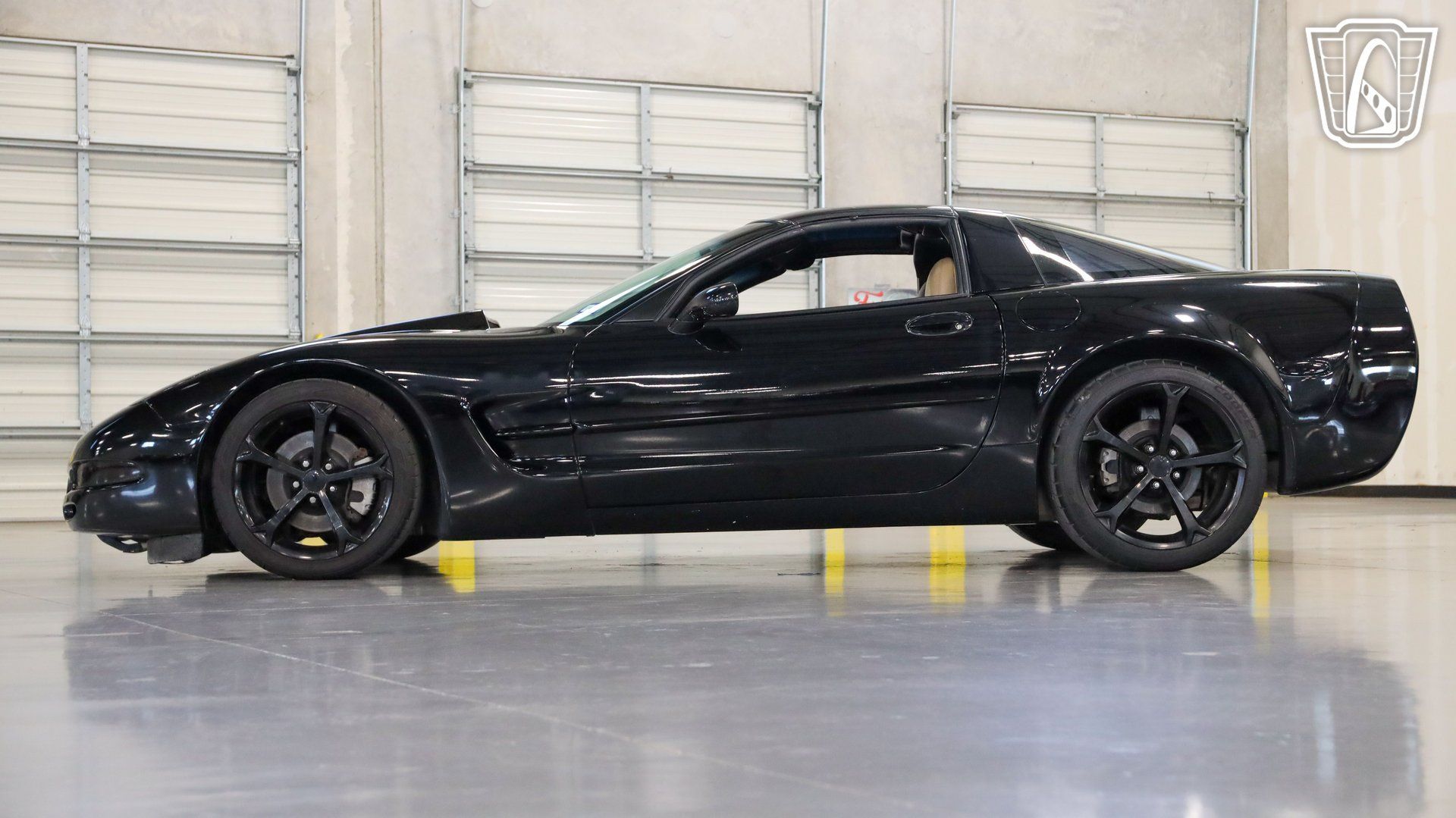 Used 1999 Chevrolet Corvette Coupe w/ Roof Pkg RWD image 31