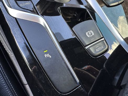 Used 2018 BMW 530i 530i image 30