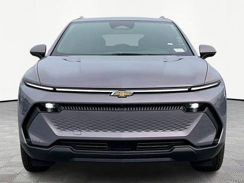 New 2026 Chevrolet Equinox EV LT AWD/4WD image 2
