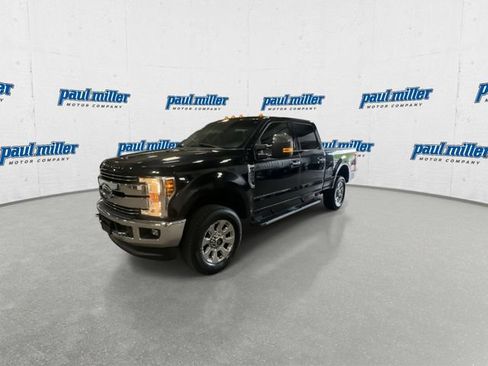 Certified 2018 Ford F250 Lariat w/ Lariat Ultimate Package AWD/4WD image 5