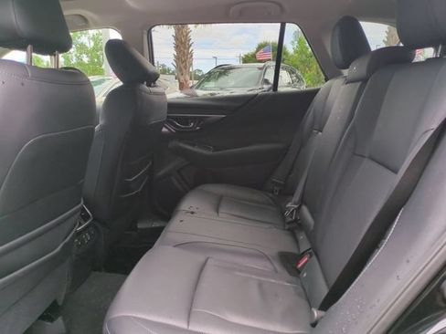 Used 2024 Subaru Outback Limited AWD/4WD image 17