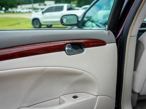 Used 2008 Buick Lucerne CX FWD image 25