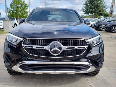 New 2025 Mercedes-Benz GLC 300 image 11