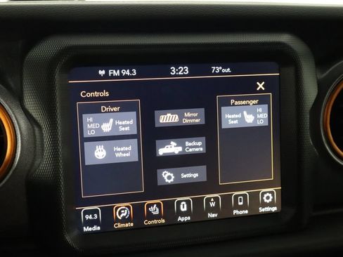 Used 2023 Jeep Gladiator Mojave w/ Cold Weather Group AWD/4WD image 32