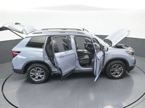 Used 2024 Honda Passport TrailSport image 77