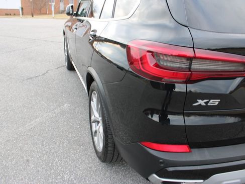 Used 2019 BMW X5 xDrive40i w/ Premium Package 2 image 43