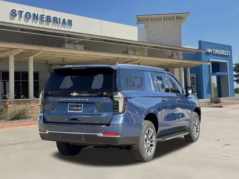 New 2026 Chevrolet Suburban LT w/ Comfort Package image 5