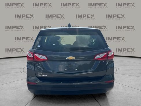 Used 2020 Chevrolet Equinox LS FWD image 4