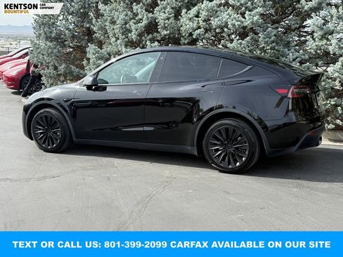 Used 2023 Tesla Model Y Long Range image 5