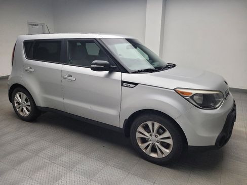 Used 2014 Kia Soul + FWD image 11