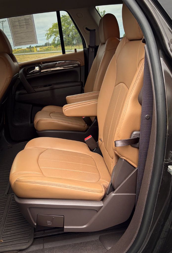 Used 2014 Buick Enclave Leather FWD image 19