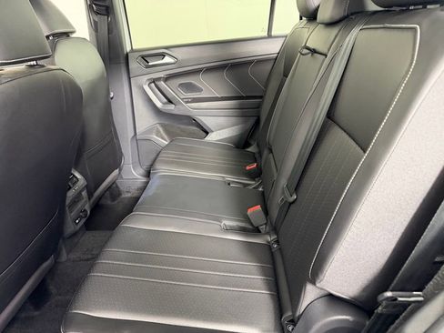 Used 2024 Volkswagen Tiguan SE R-Line image 26