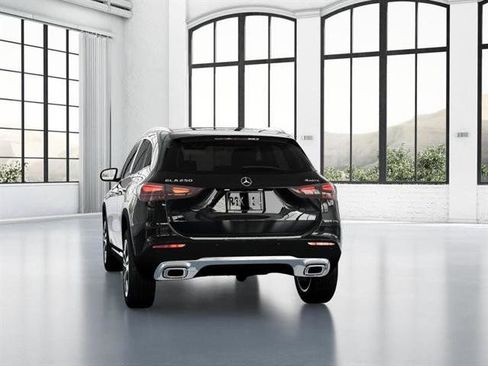 New 2026 Mercedes-Benz GLA 250 4MATIC image 25