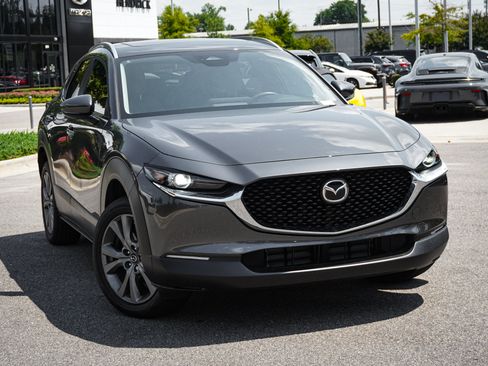 Used 2025 MAZDA CX-30 AWD 2.5 S w/ Preferred Package image 2