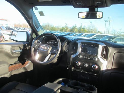 Certified 2022 GMC Sierra 1500 SLT image 20