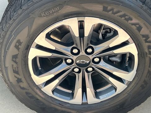 Used 2022 Chevrolet Colorado Z71 image 27