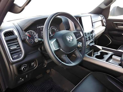 Used 2023 RAM 1500 Laramie AWD/4WD image 12