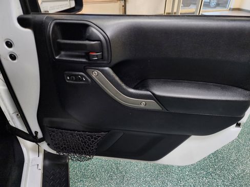 Used 2016 Jeep Wrangler Unlimited Sport w/ Quick Order Package 24S image 26