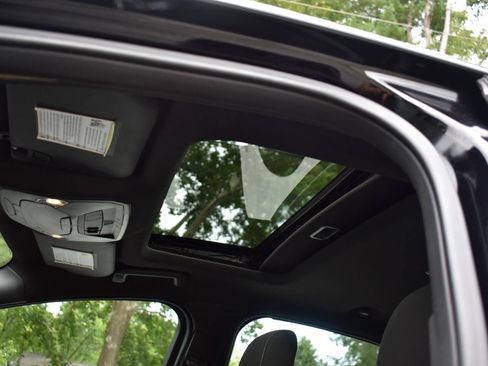 Used 2016 Ford Focus ST FWD image 25