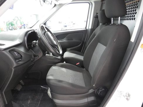 Used 2017 RAM ProMaster City Tradesman FWD image 10
