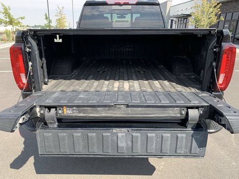 Used 2021 GMC Sierra 3500 SLT w/ SLT Convenience Package AWD/4WD image 14