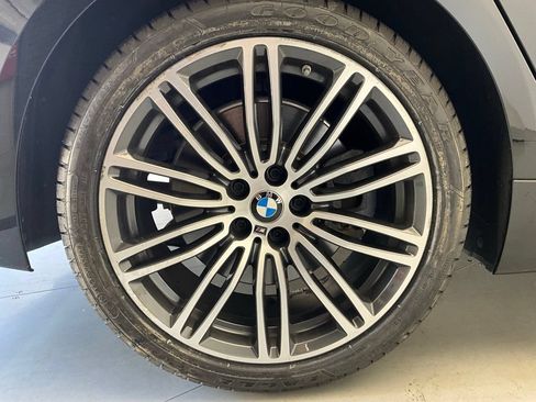 Used 2018 BMW 540i xDrive w/ M Sport Package AWD/4WD image 15