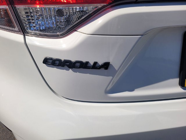 Used 2022 Toyota Corolla LE FWD image 10