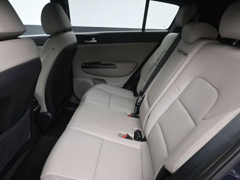 Used 2022 Kia Sportage Nightfall Edition FWD image 19