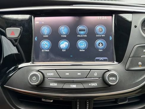 Used 2020 Buick Envision Preferred FWD image 12
