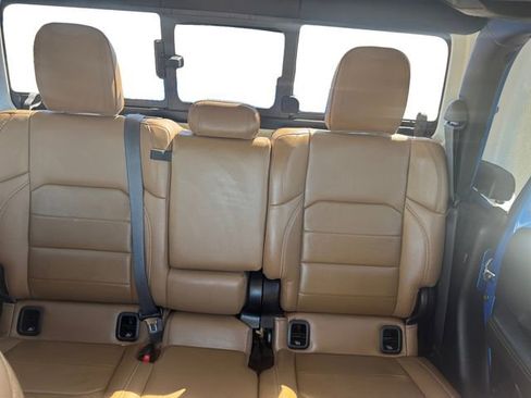 Used 2021 Jeep Gladiator Overland w/ Popular Equipment Package image 12
