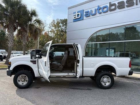 Used 2009 Ford F350 4x4 SuperCab Super Duty image 18