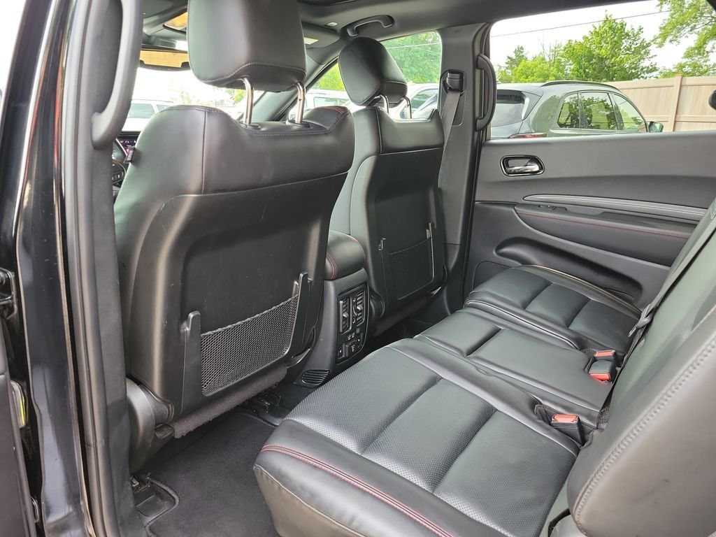 Used 2024 Dodge Durango GT AWD/4WD image 16