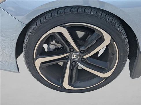 Used 2022 Honda Accord Sport image 9