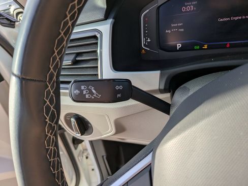 Certified 2023 Volkswagen Atlas SEL AWD/4WD image 32