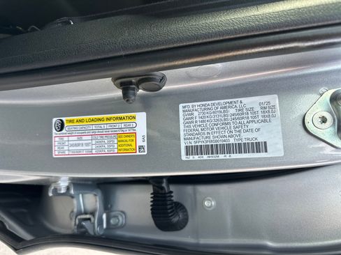 Used 2025 Honda Ridgeline TrailSport image 30