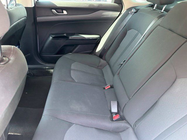 Used 2023 Kia K5 LXS FWD image 8