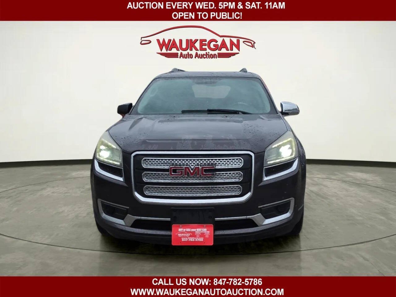 Used 2013 GMC Acadia SLE AWD/4WD image 2